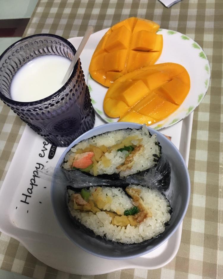 燕麦金枪鱼口袋饭团【曼食慢语】