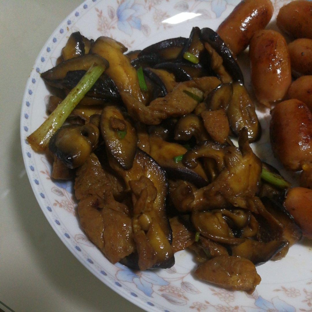 香菇炒肉