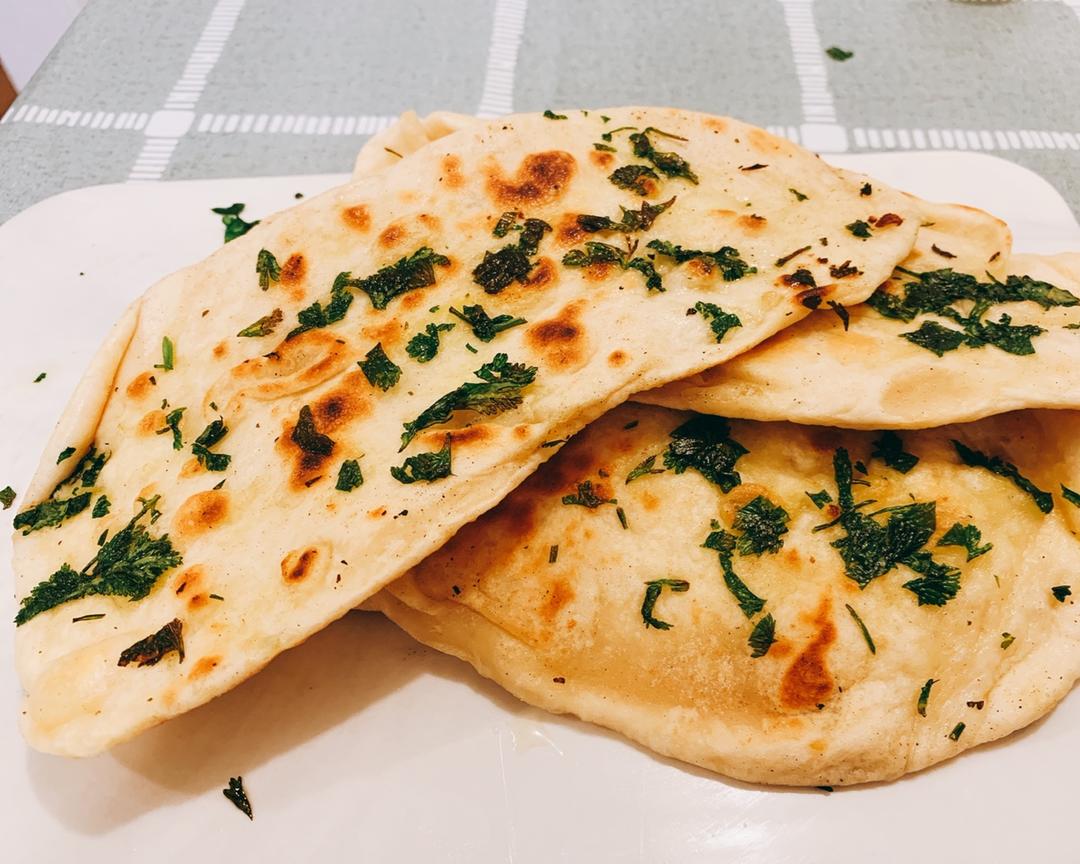 Garlic Naan 印度蒜香薄饼