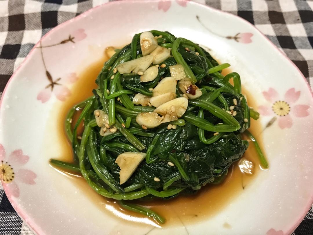 凉拌菠菜 Spinach Salad