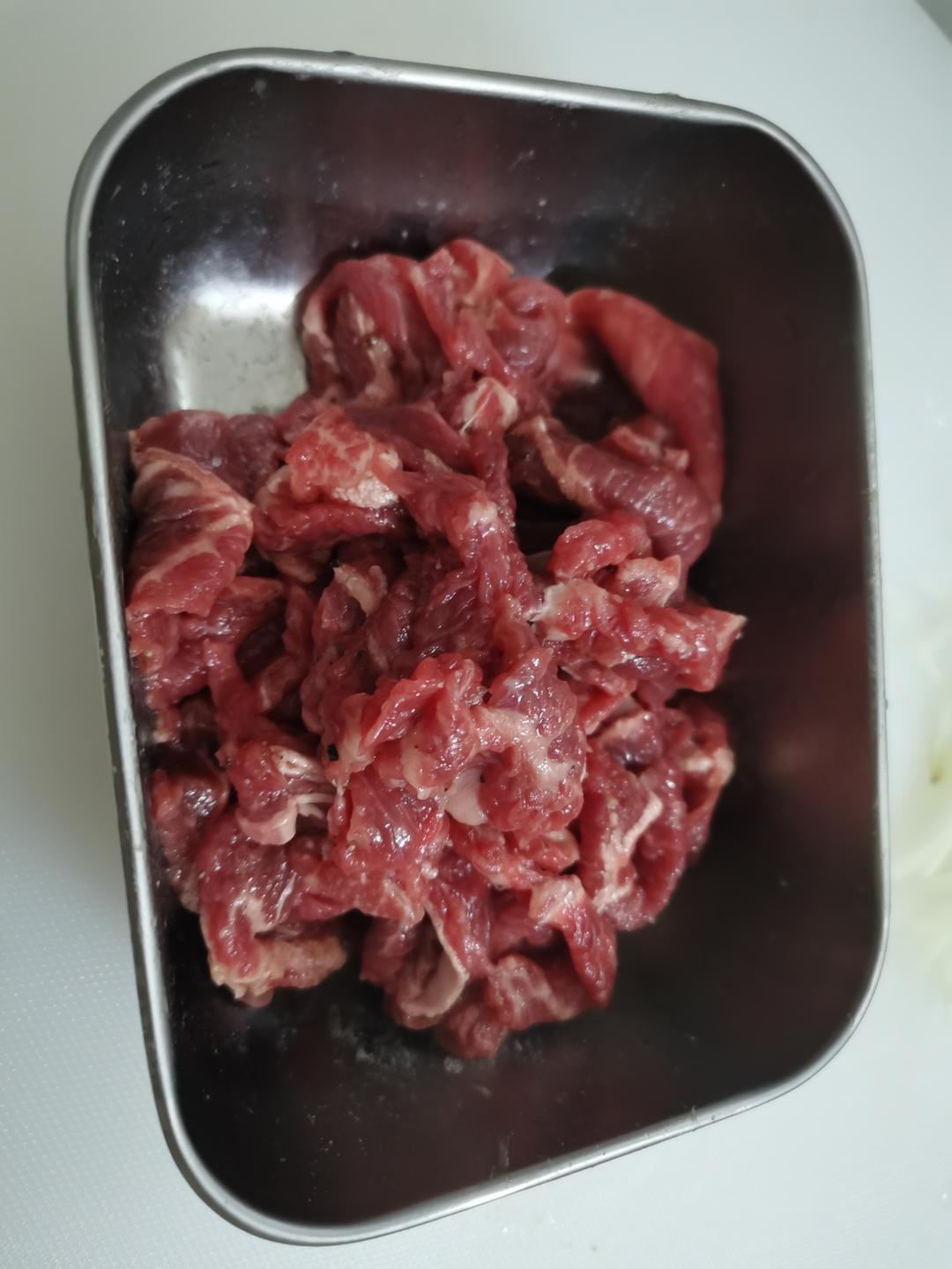 牛肉腌制的做法 步骤3