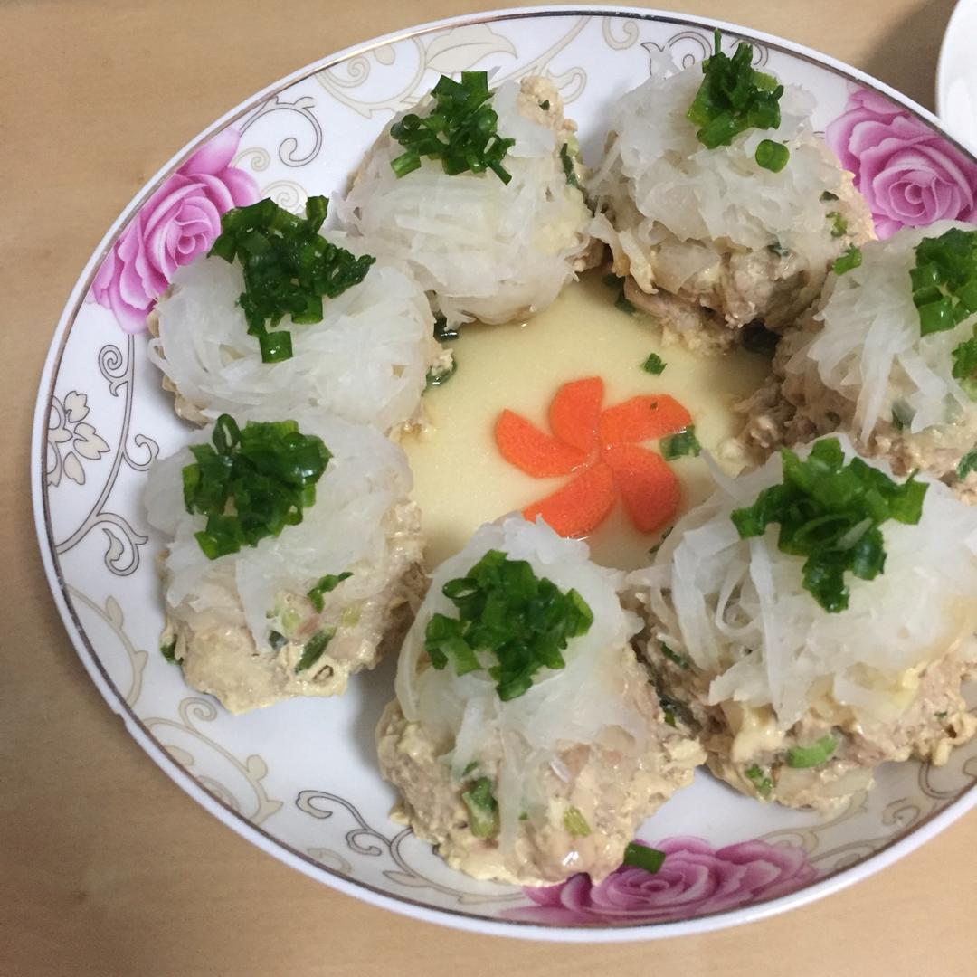 萝卜丝蒸肉丸