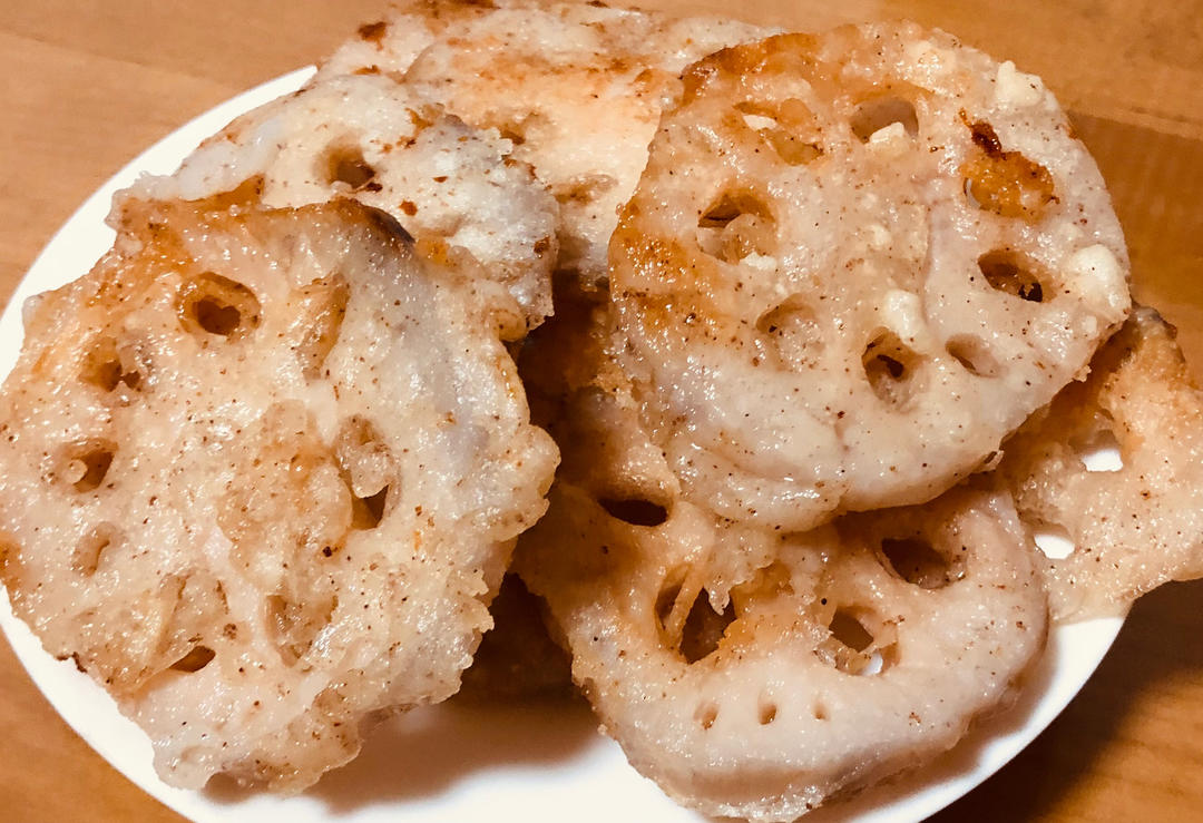酥炸藕片(香酥又美味)