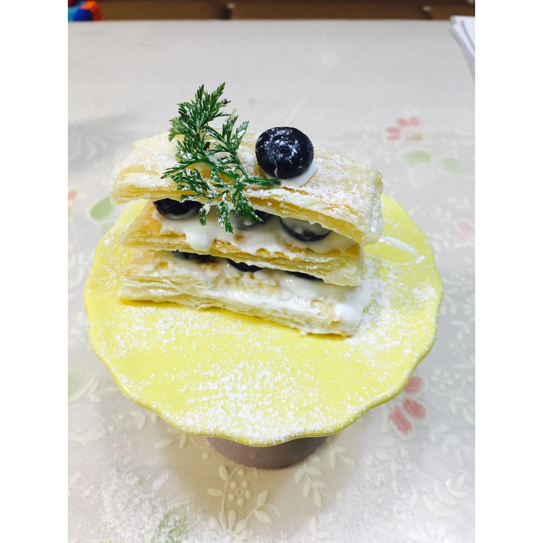 草莓拿破仑（呱呱杯夹馅儿更好吃哟！）