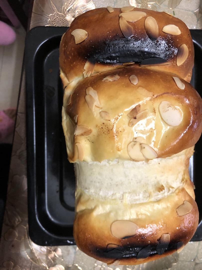 吴克己大师的手撕炼乳吐司