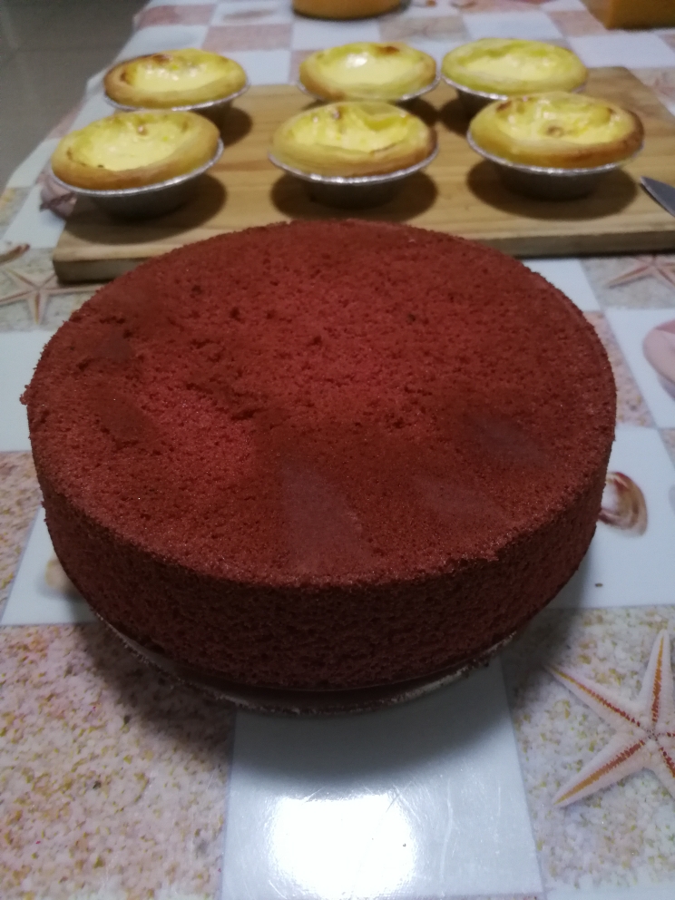 六寸红丝绒戚风蛋糕（两蛋）的做法