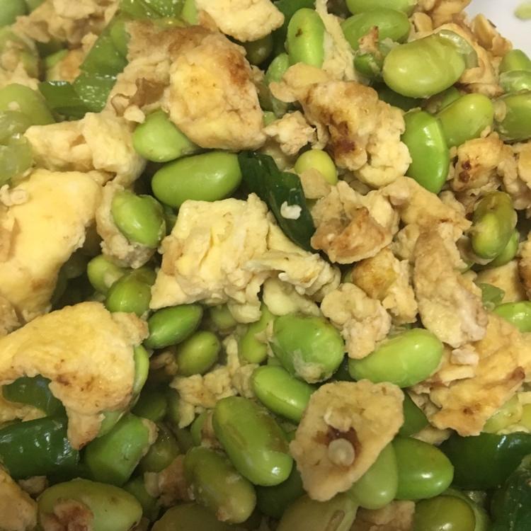 家常小炒—毛豆炒鸡蛋