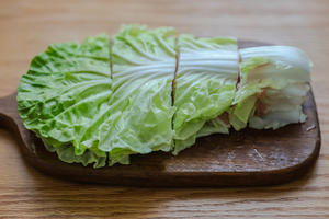 酸菜白菜五花肉千层锅的做法 步骤4