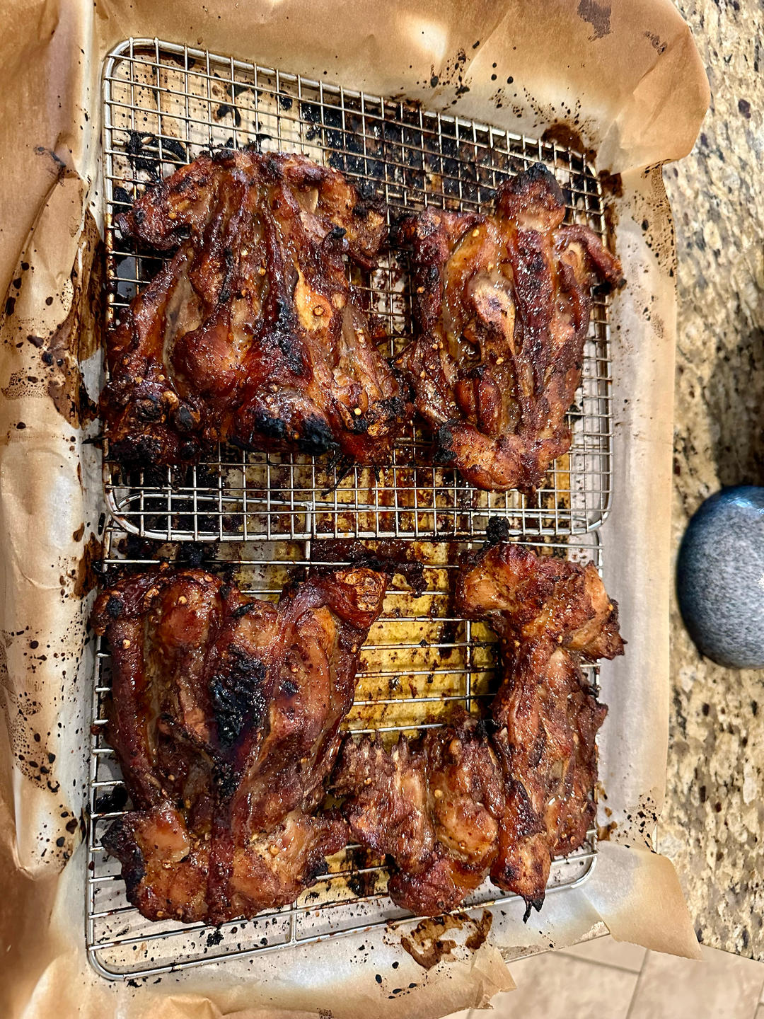 宵夜就吃【沈阳烤鸡架】！咔咔一顿啃，好吃又上瘾