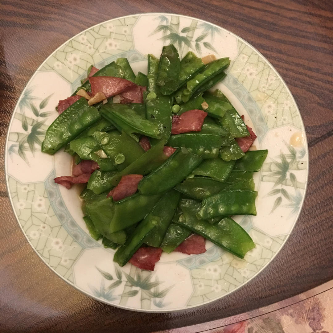 荷兰豆炒腊肠
