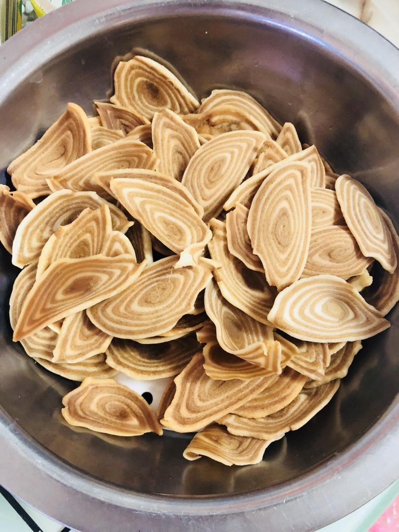 “猫耳朵”零食🥰咸、甜两种口味