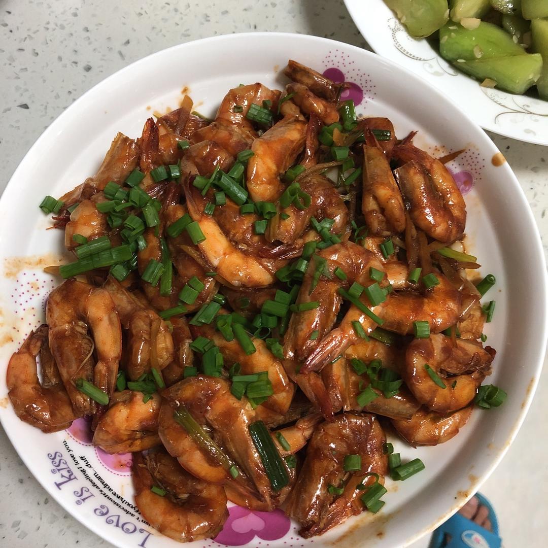 厨师长教你：“油焖大虾”的家常做法