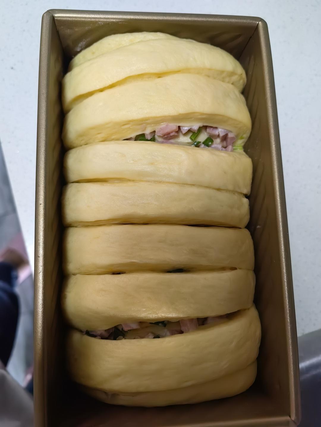 芝士葱香肉松火腿咸味吐司