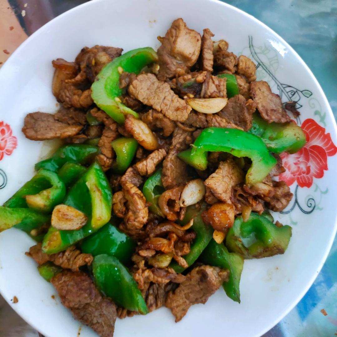 【甜椒炒肉】