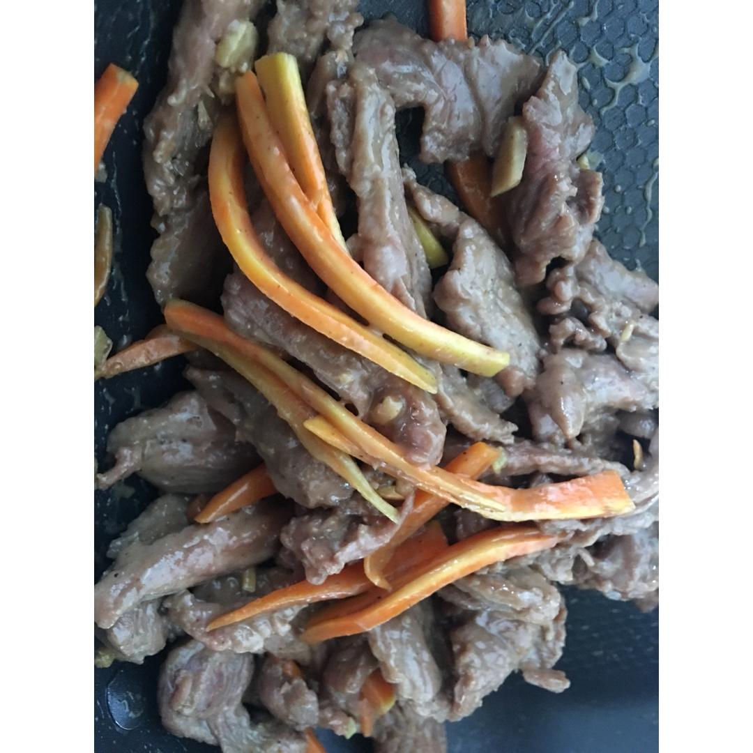 胡萝卜炒牛肉