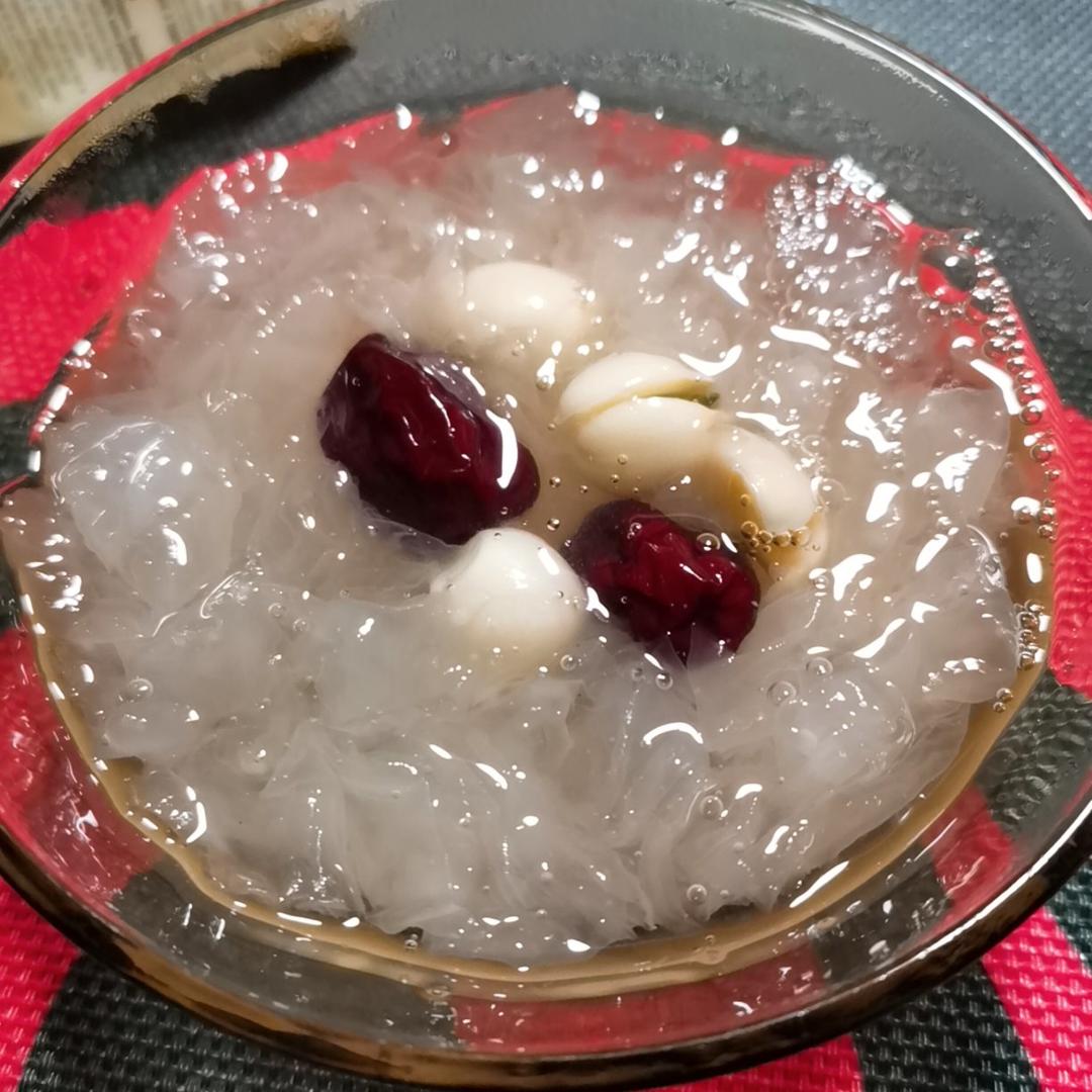 红枣银耳汤（电饭锅版）