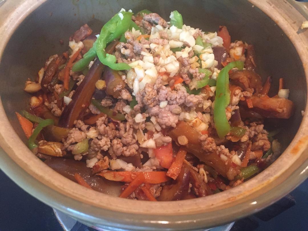 肉沫茄子煲的做法