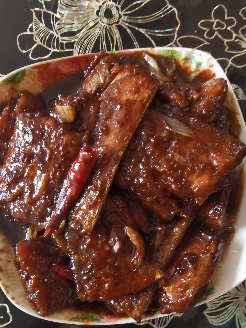 姥姥牌红烧带鱼