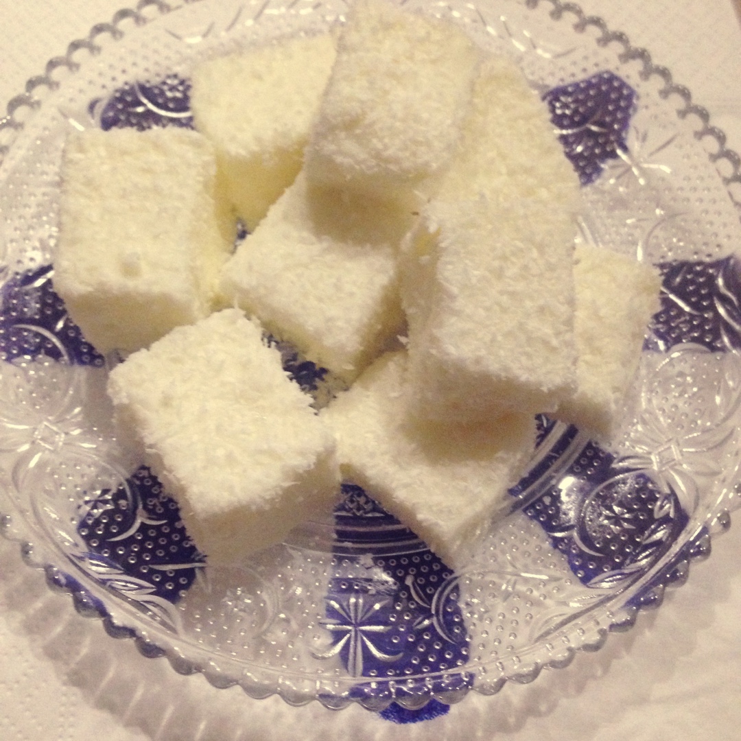 完胜85度C牛奶椰丝小方