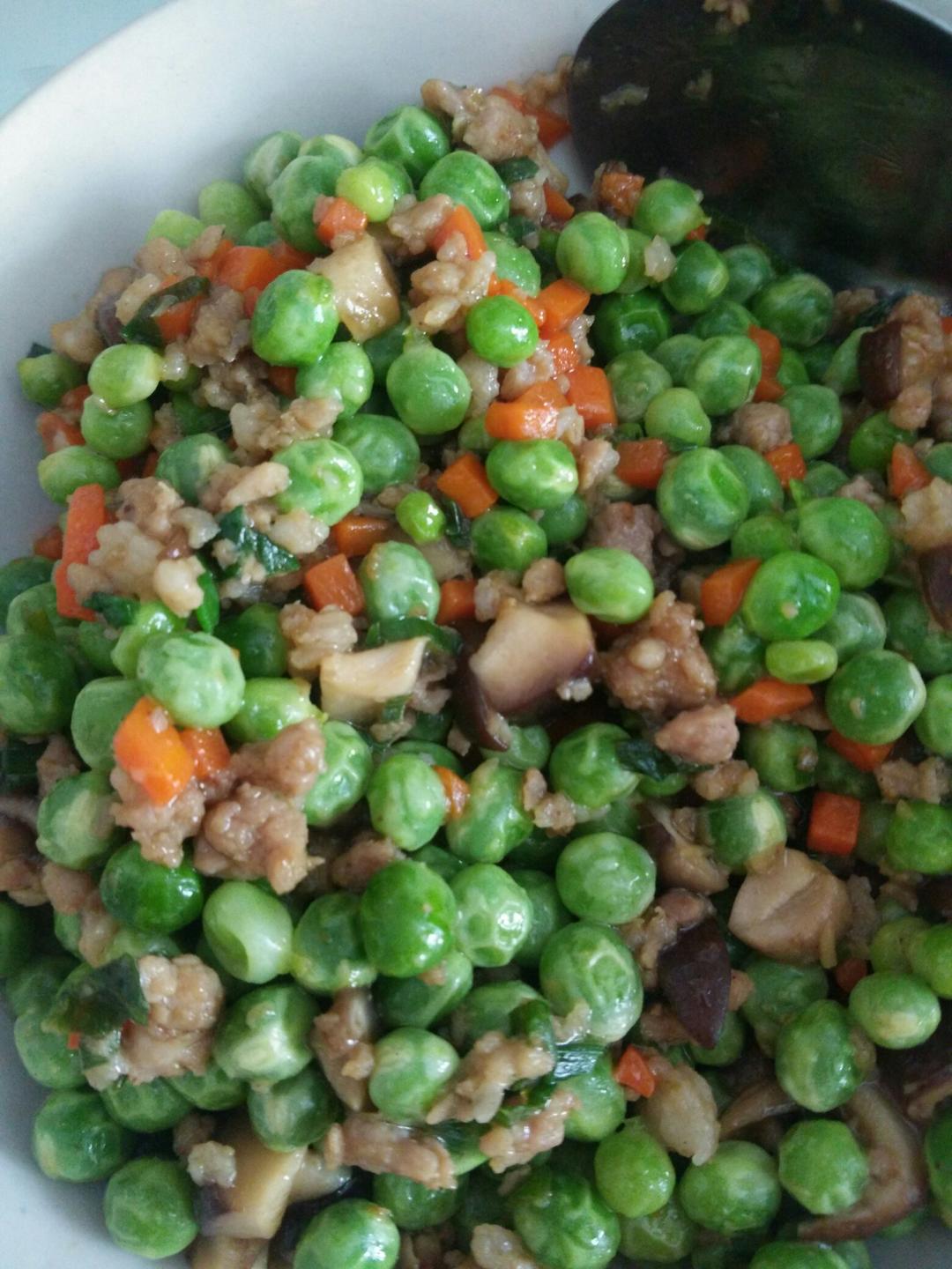 豌豆炒肉末