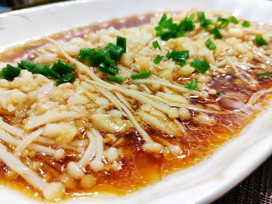 蒜蓉蒸金针菇