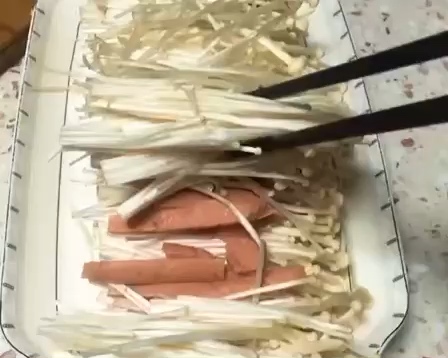 蒜蓉金针菇的做法 步骤10