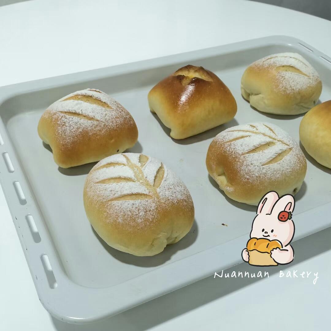 【暖暖焙家】115：芝士黑椒鸡肉包&咖喱鸡肉包，两款爆好吃的咸口馅面包！的做法