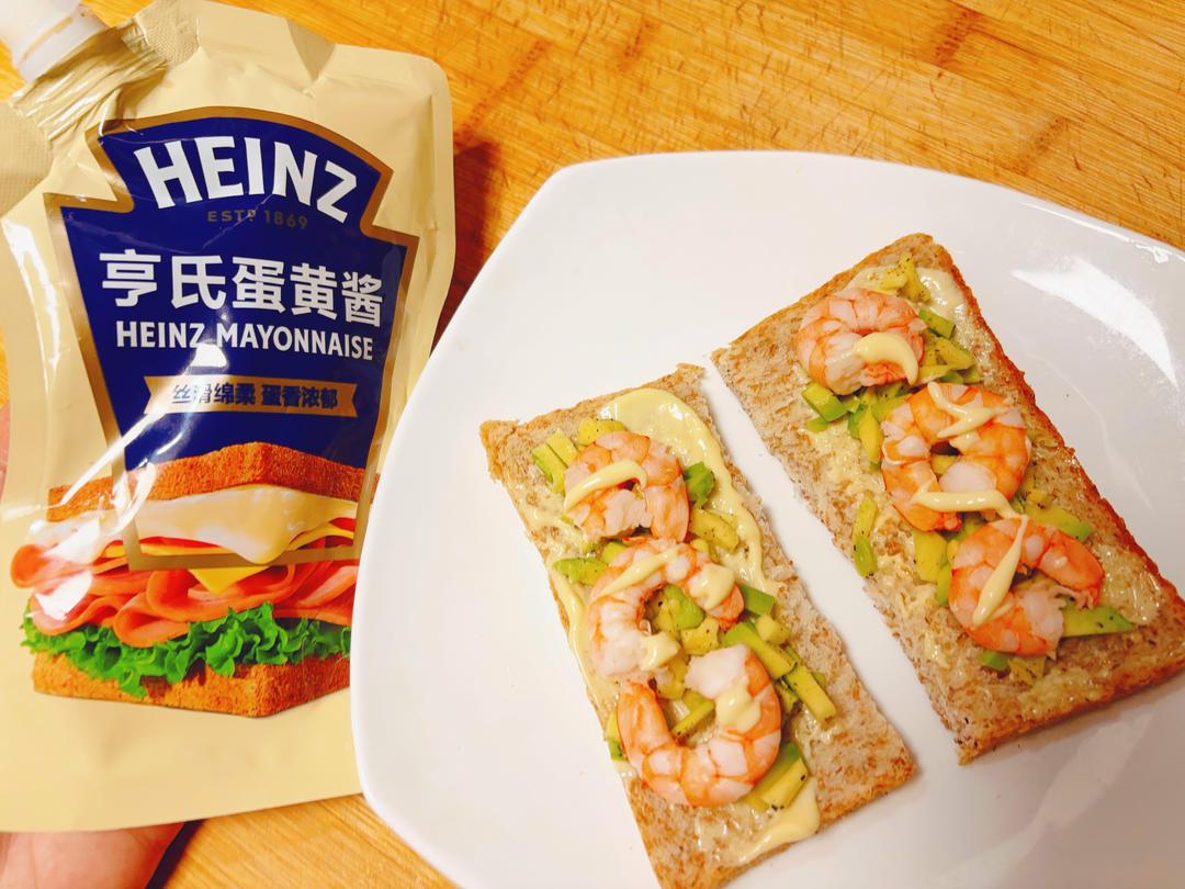 早餐三明治 用亨氏蛋黄酱