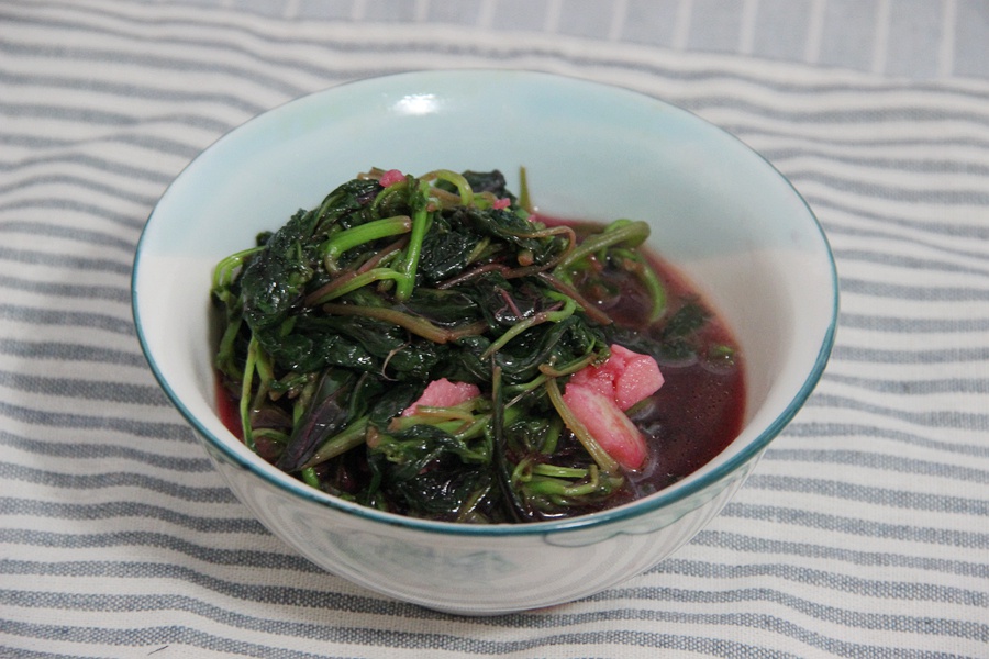 蒜茸炒红苋菜