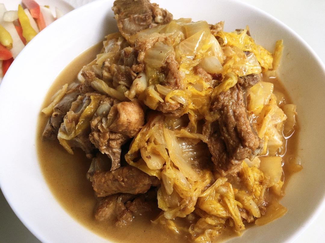 东北酸菜炖排骨