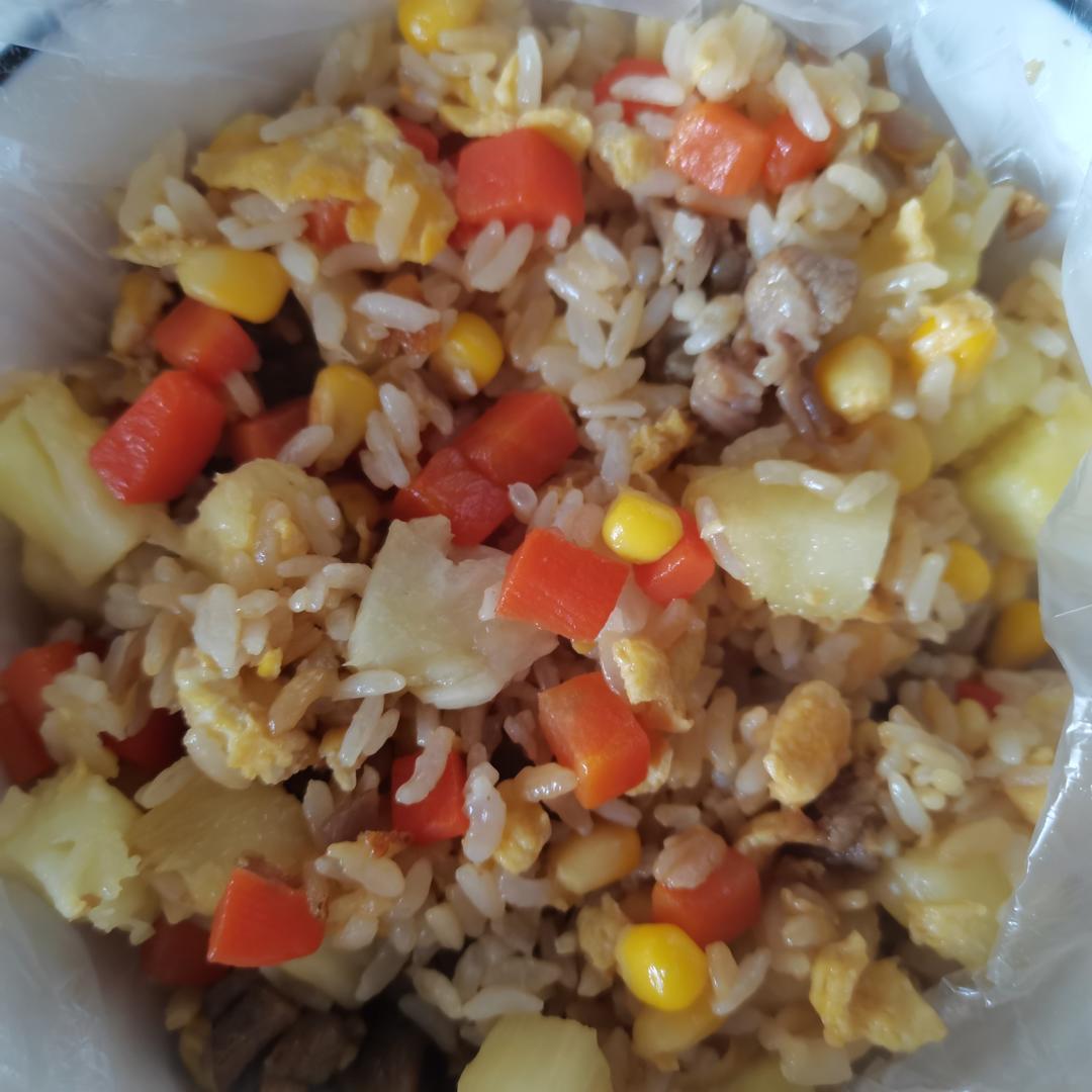 菠萝炒饭