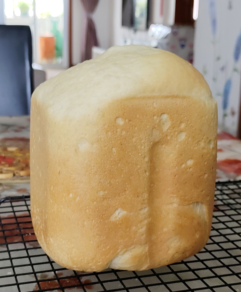 超省事的牛奶醇香面包（面包机版）的做法 步骤2