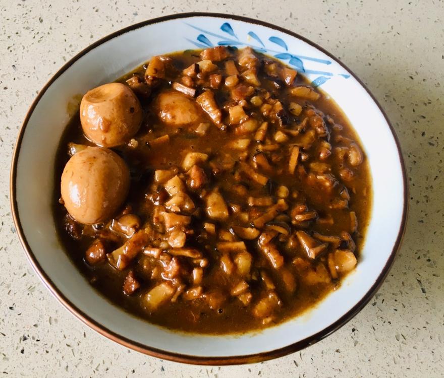 好吃到停不下来的卤肉饭