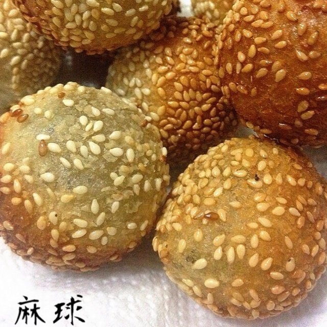 豆沙红薯芝麻球