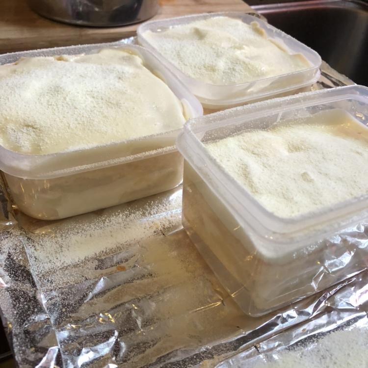 酸奶戚风蛋糕