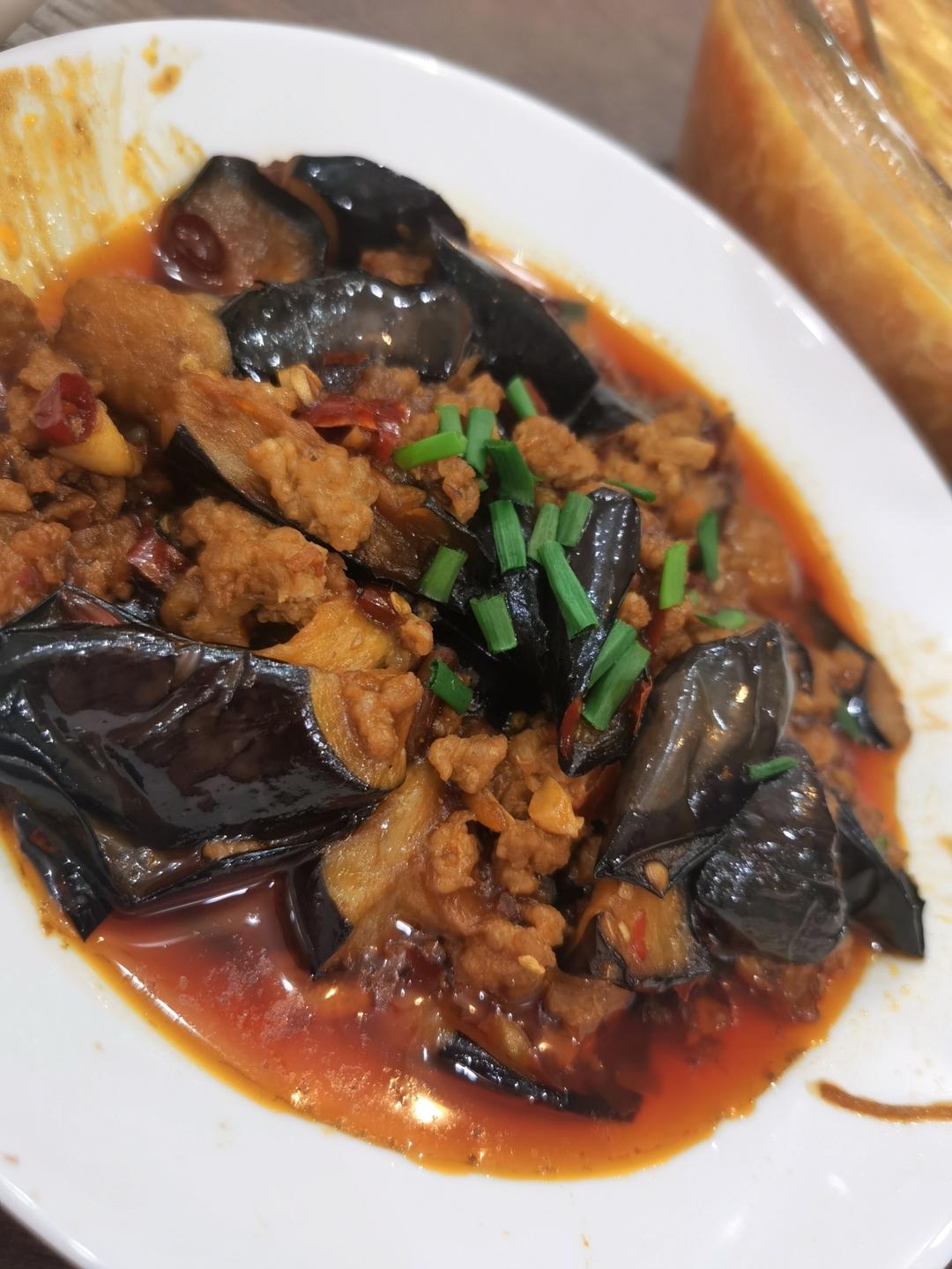 开胃下饭菜！巨简单的家常鱼香茄子煲