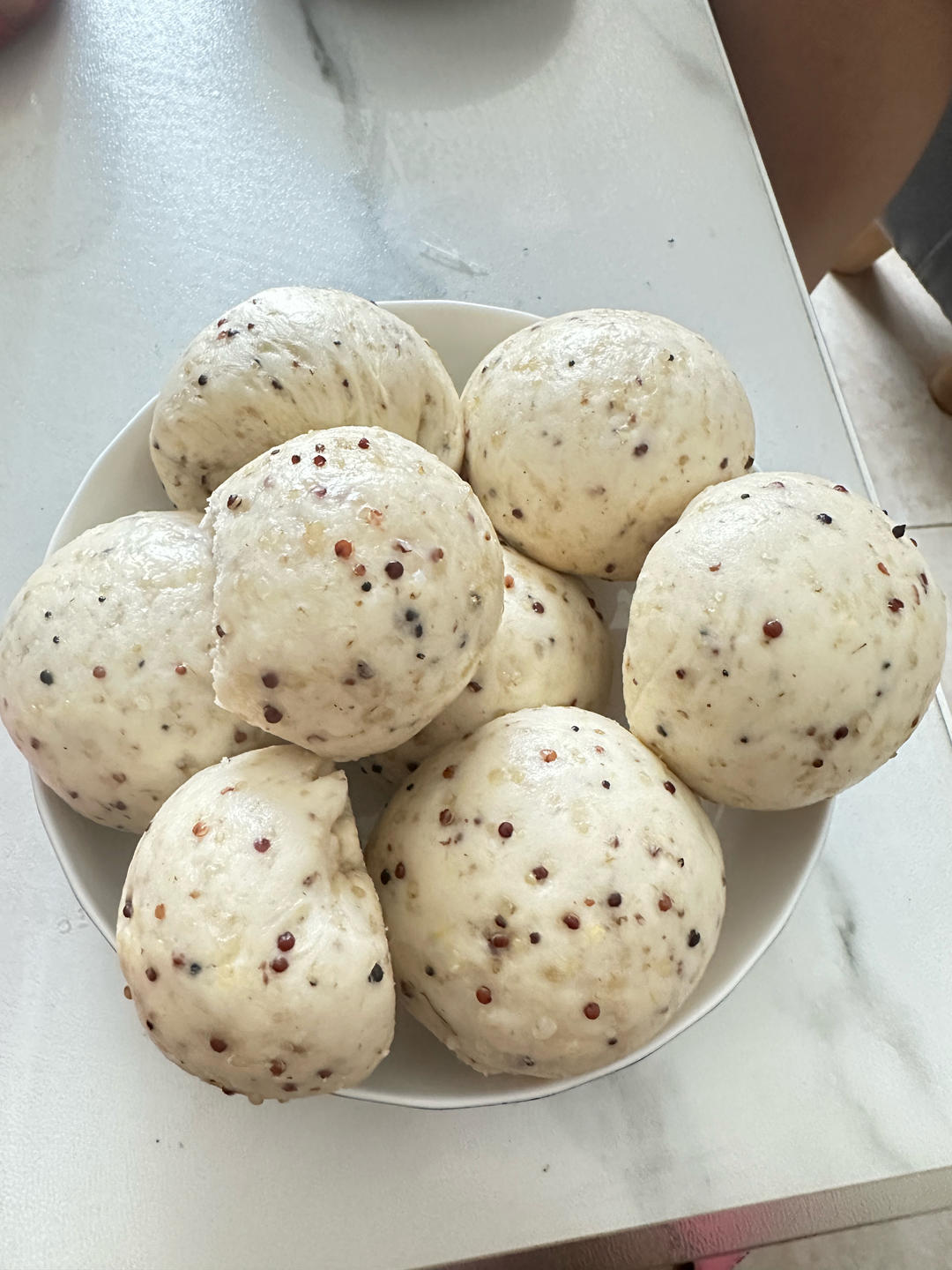 8m+ 三色藜麦馒头，营养升级，饱腹无负担！