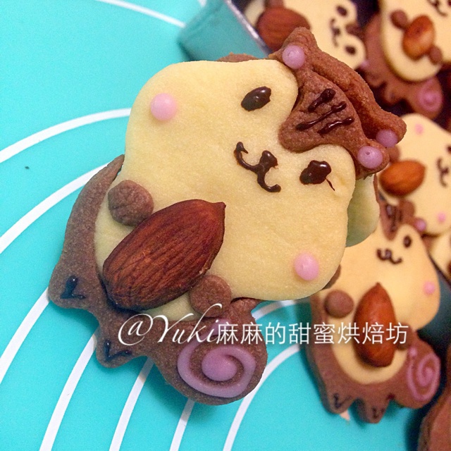松鼠饼干
