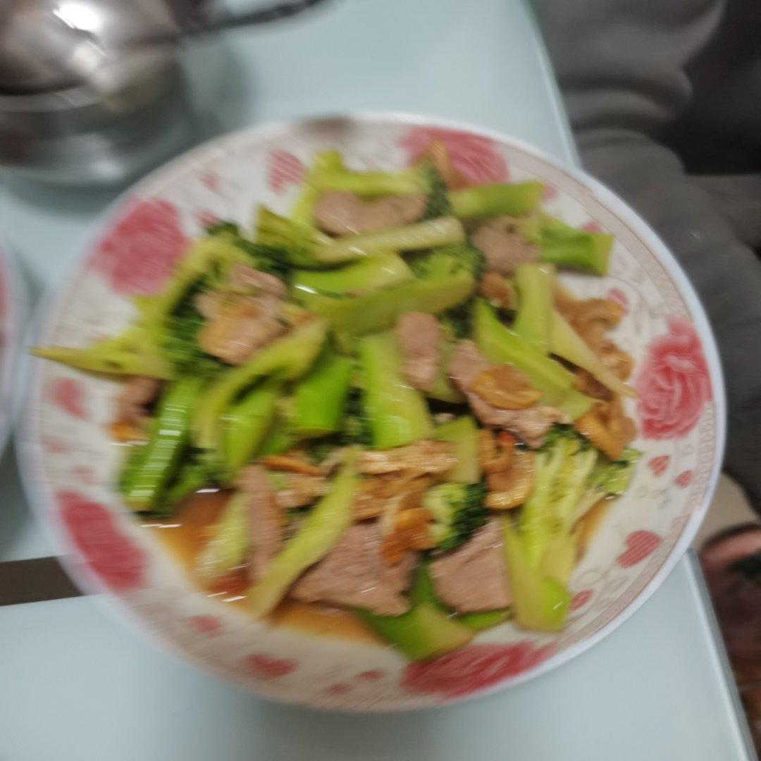 西兰花炒肉