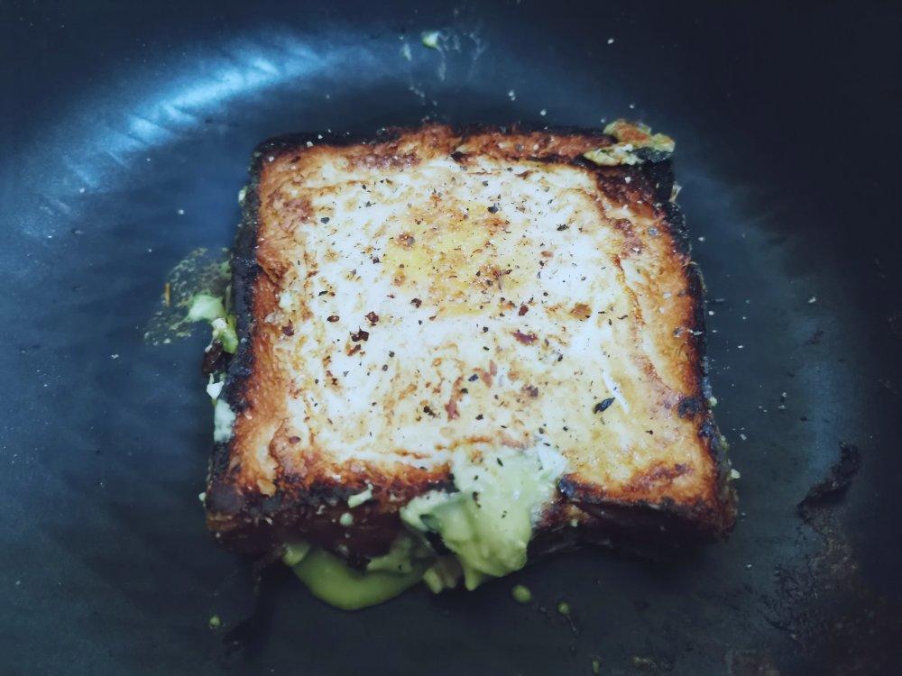 爆浆芝士火腿三明治（平底锅版）