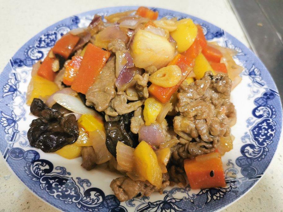 牛霖土豆大杂烩