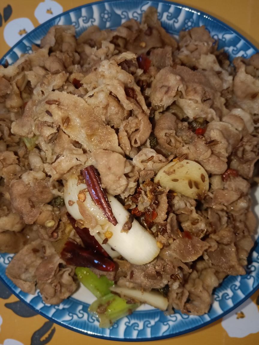 我妈讨厌的孜然羊肉