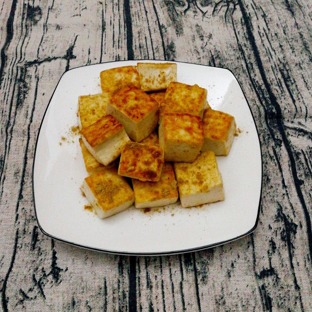 自制美味街头小吃-孜然豆腐