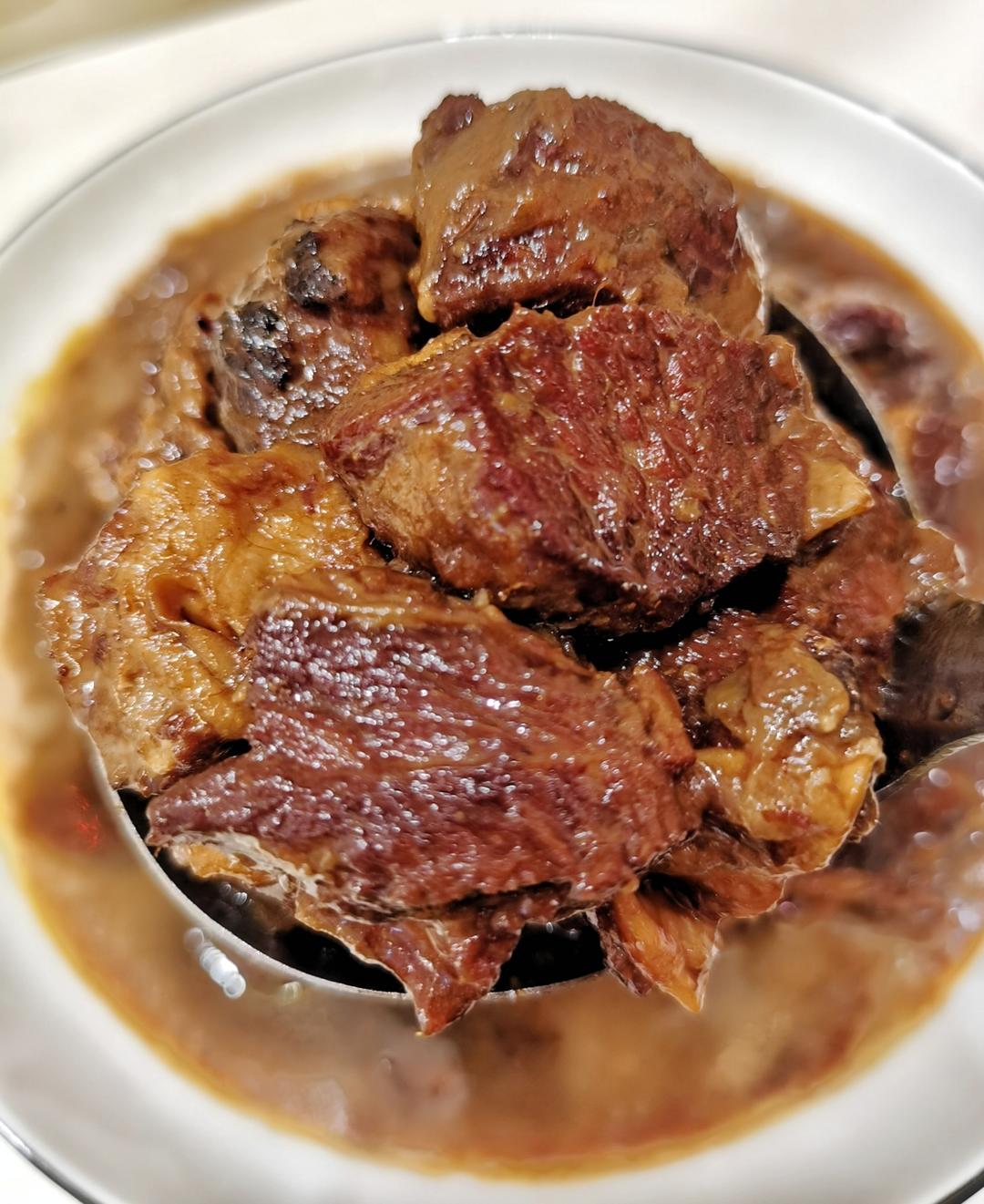 康师傅红烧牛肉面那个味的炖牛肉