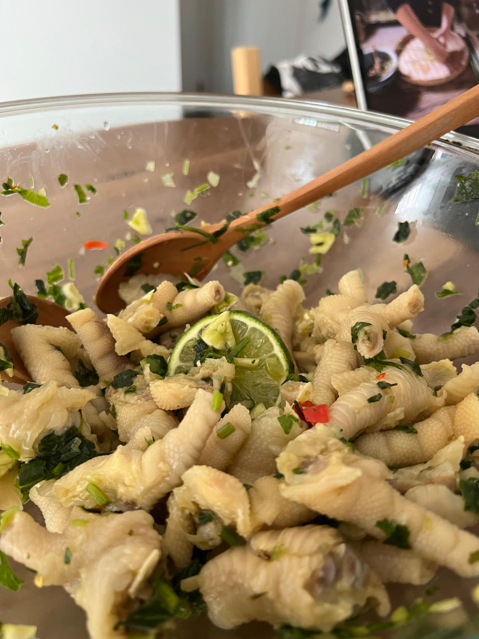 傣味舂鸡脚 - 滇西小哥