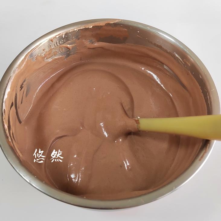 可可蛋糕卷的做法 步骤9