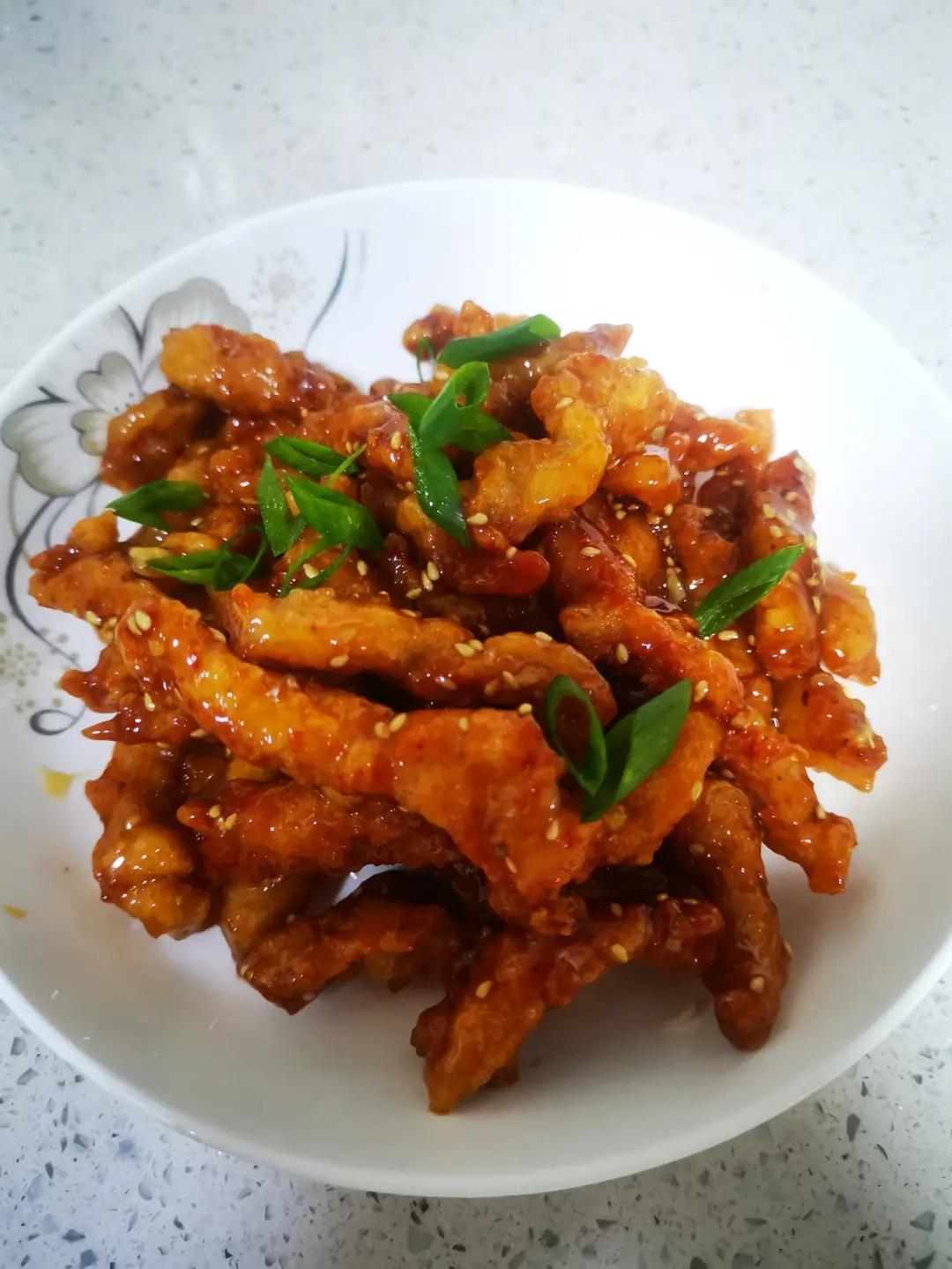 厨师长教你：“糖醋里脊”的老式经典做法，酸甜可口，小孩最爱