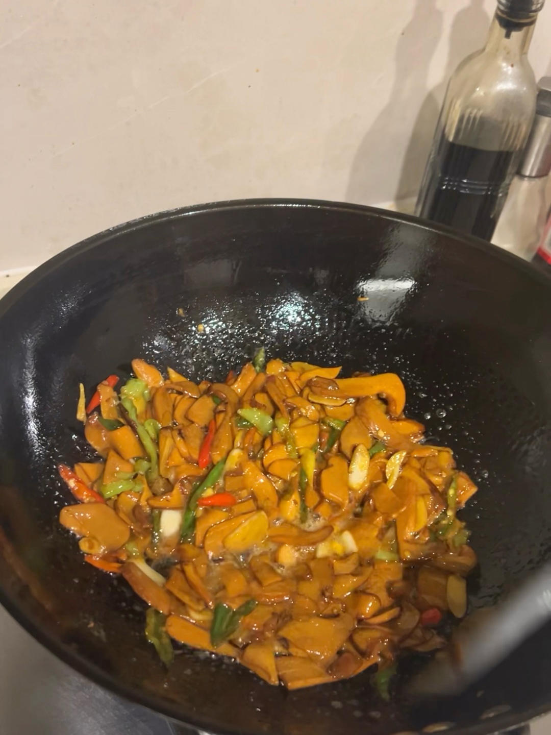 爆炒牛肝菌