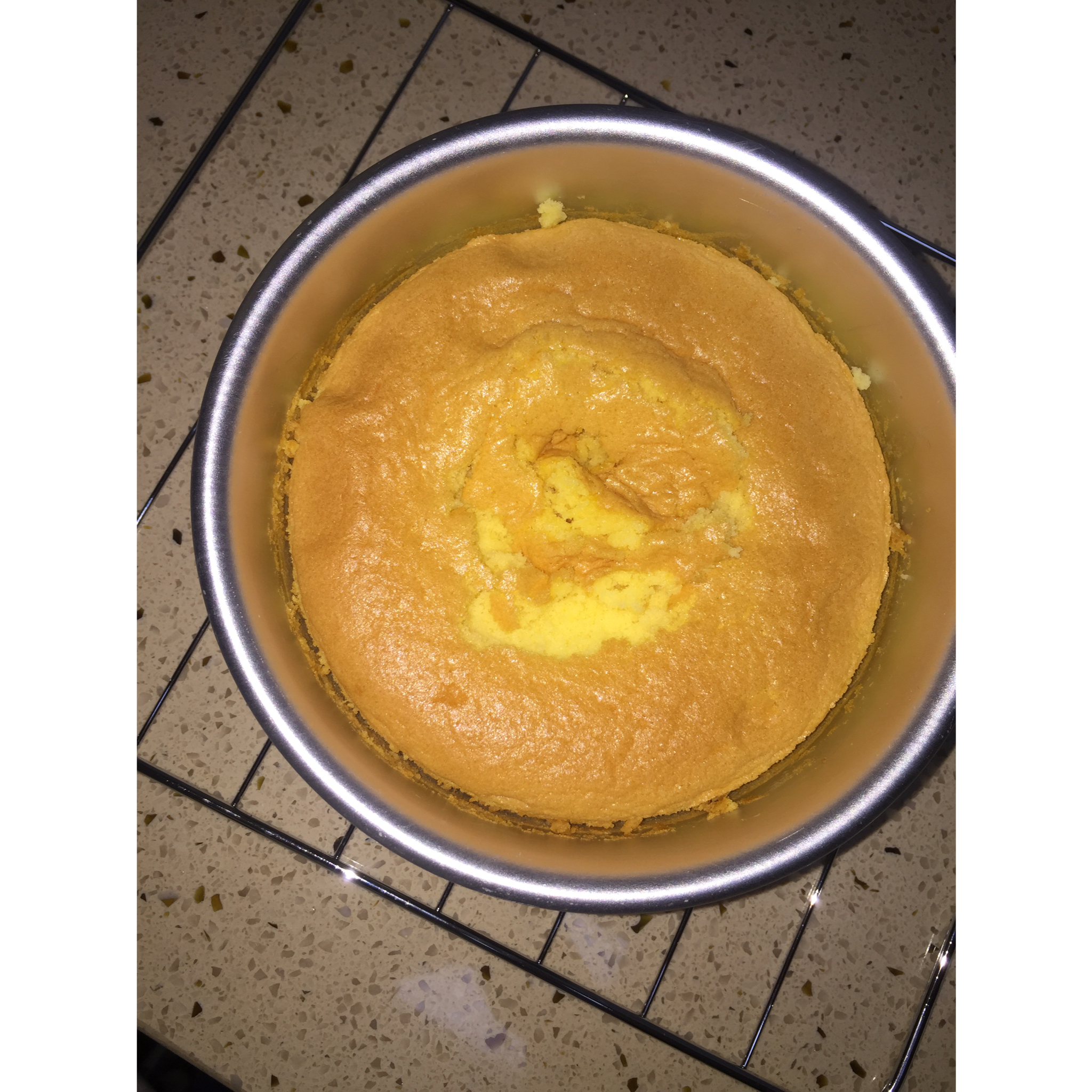 烤箱做蛋糕（戚风蛋糕的做法）