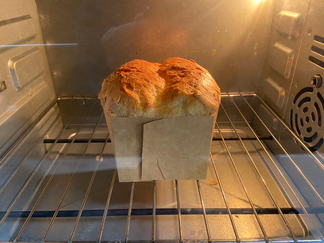 火爆全网的金枕蛋糕